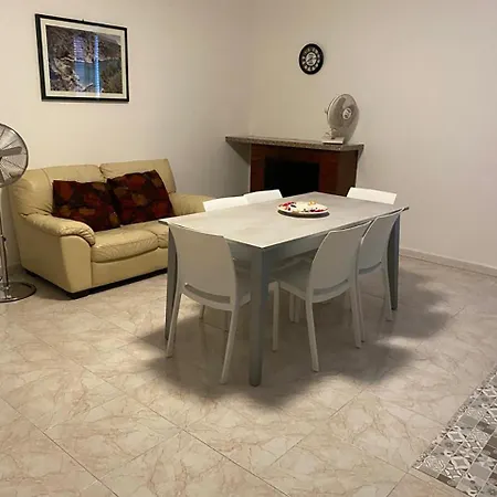 Di Mauro Apartment Scario