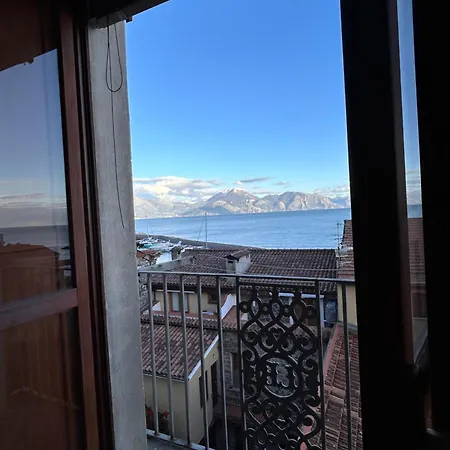 Di Mauro Apartman Scario